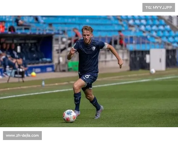 德乙波鸿胜卡尔斯鲁厄，主场优势明显